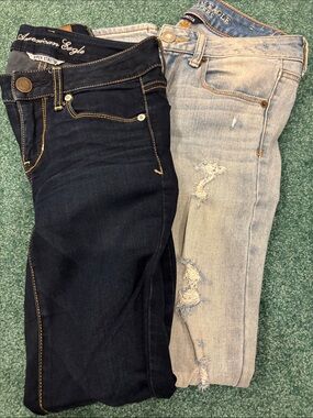 American Eagle‎ Size 2 Skinny Jeans Bundle 28x30 Dark Wash Distressed Denim